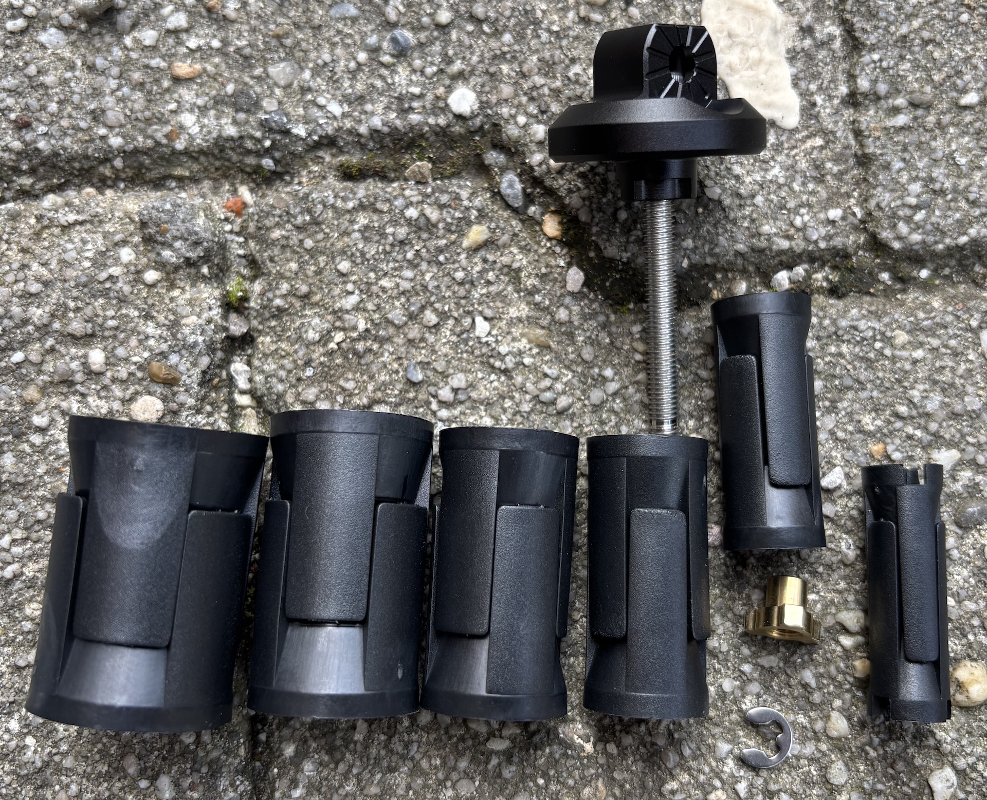 Chigee AIO-6 Max With Quick-Release Module Install on Kawasaki H2