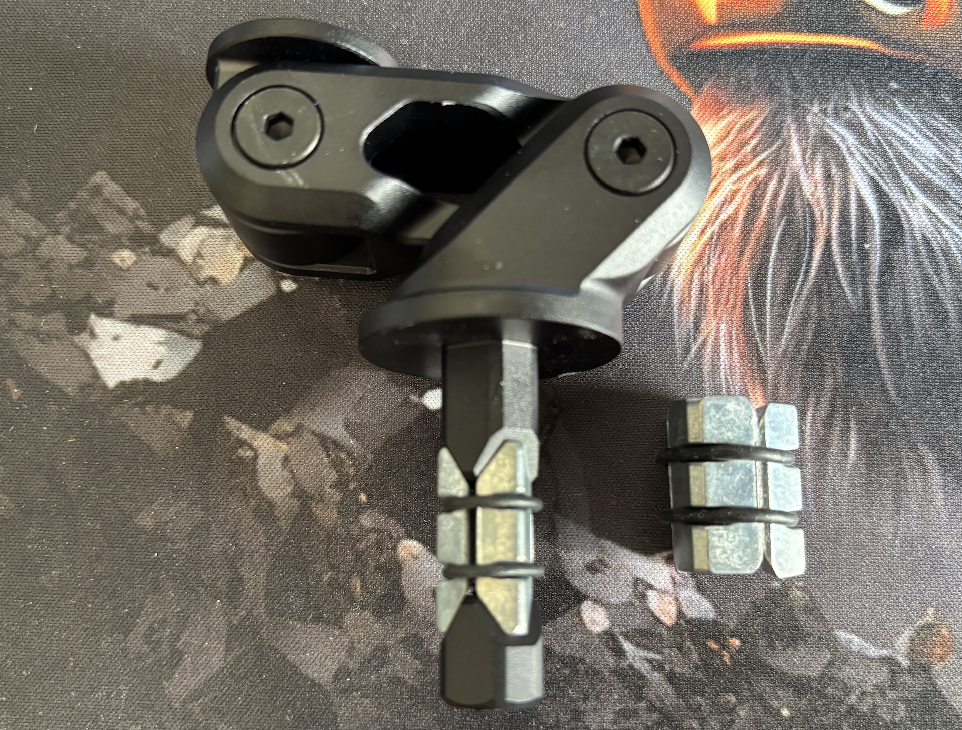 Quad Lock Mounts for Motorcycles: Fork Stem and Handlebar Clamp Bolt PRO Review